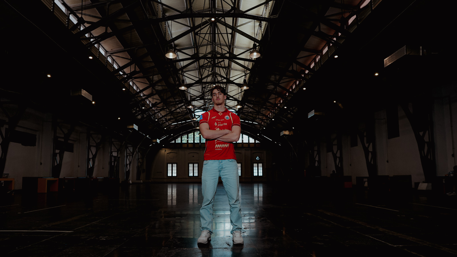 Persija Jakarta resmi mendatangkan striker muda Indonesia, Mauro Nils Zijlstra.