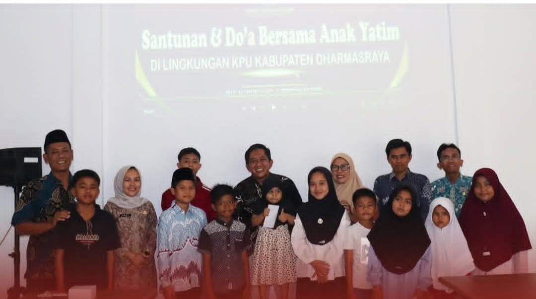 Komisi Pemilihan Umum (KPU) Kabupaten Dharmasraya menggelar kegiatan sosial berbagi bersama anak yatim, Jumat (6/2/2026).