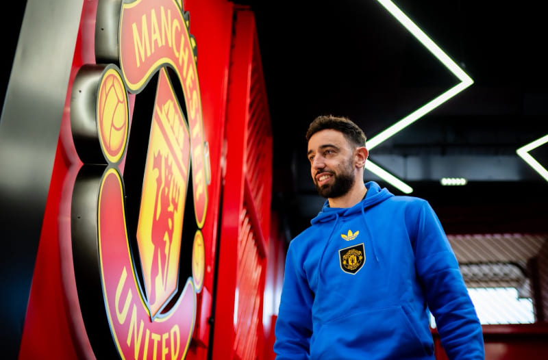 Bruno Fernandes akan memimpin lini tengah Manchester United saat menghadapi Tottenham di Old Trafford, Sabtu (7/2/2026) malam WIB. (Foto: X / @ManUtd)