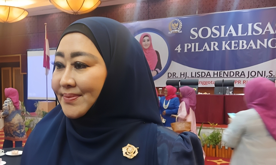 Anggota DPR RI Komisi VIII, Lisda Hendrajoni, menyampaikan penekanan percepatan penanganan pascabencana dan relokasi Huntara menjelang Ramadhan di Sumatera Barat.
