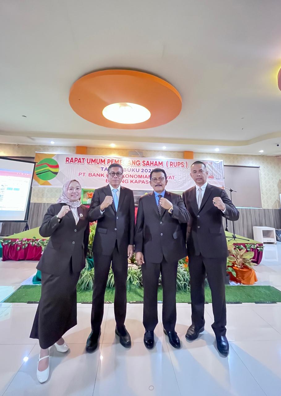 Kika : Afriani, Yuri Ardian Minangwarman, Syofian Sara, dan Rizal Mahdi