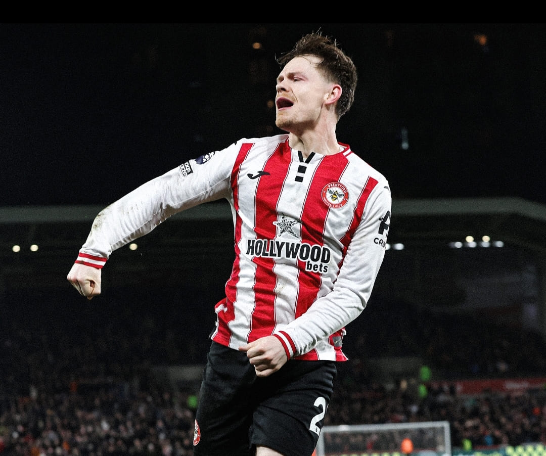 Keane Lewis-Potter mencetak gol penyeimbang 1-1 untuk Brentford saat menghadapi Arsenal di Premier League.(Foto: X @BrentfordFC)