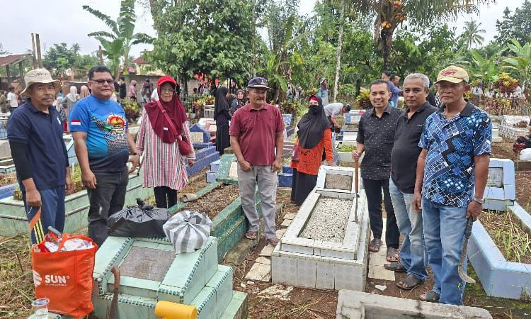 Warga Kubu Gadang gelar goro dan ziarah di Pandam Kapalo Bonda jelang Ramadhan 1447 H, perkuat silaturahmi dan adat.