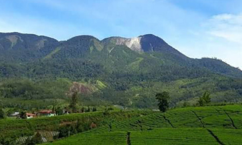 Pendakian Gunung Talang via Bukik Bulek ditutup selama Ramadhan mulai 18 Februari 2026 dan dibuka kembali 21 Maret 2026.