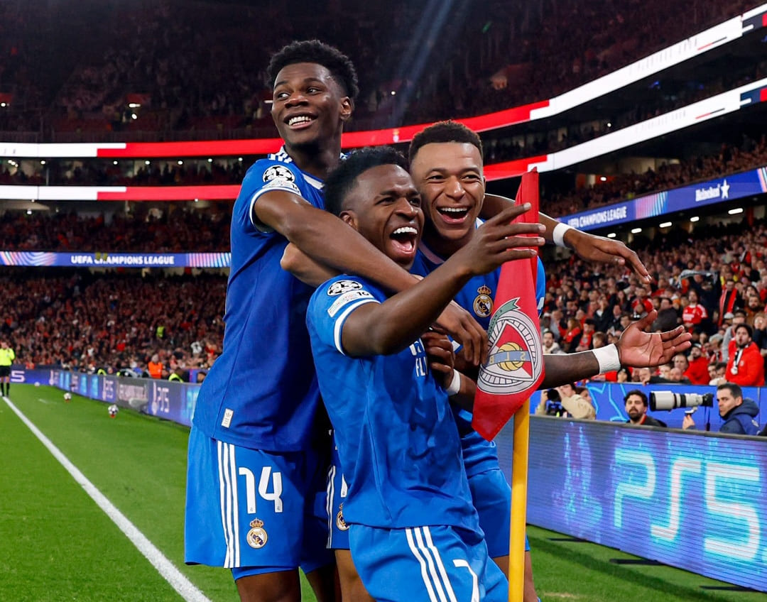 Vinicius Jr. merayakan gol indah yang membawa Real Madrid menang 1-0 atas Benfica di Est&aacute;dio da Luz, Liga Champions 2026.(Foto: Instagram @realmadrid)