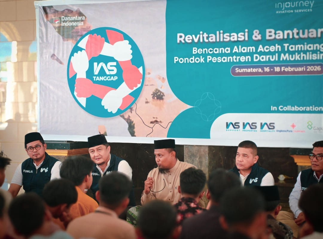 Tim IAS Group memperbaiki dan merevitalisasi sarana pendidikan di Aceh Tamiang pascabanjir, 13&ndash;16 Februari 2026.( Foto: Corcom)