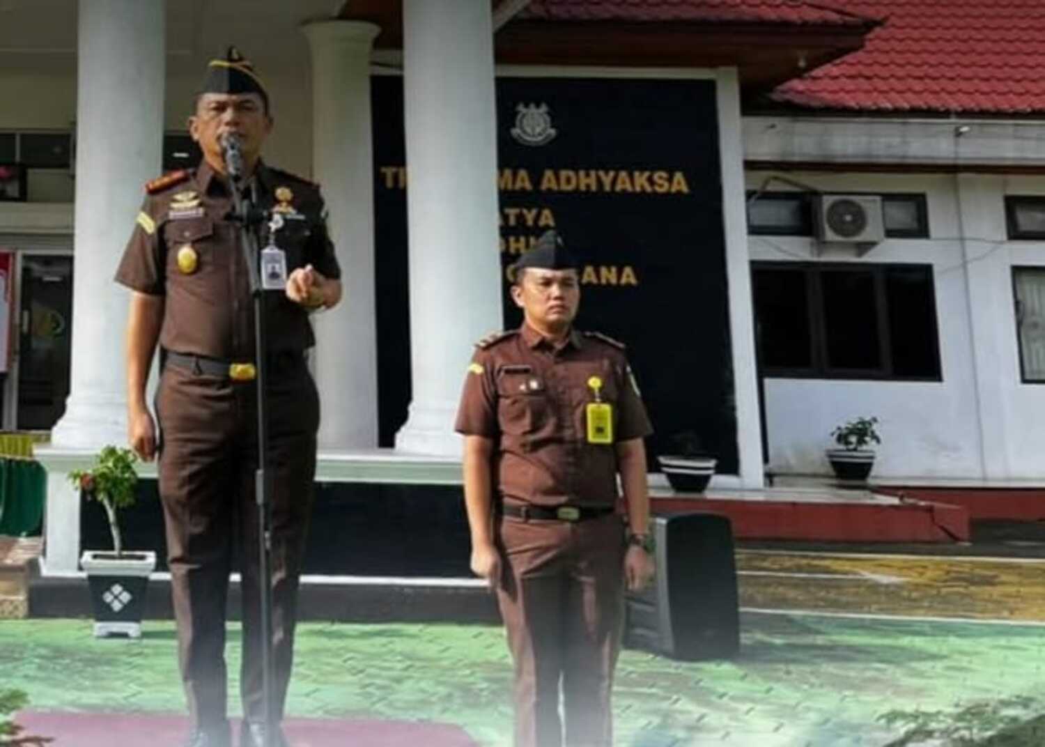 Kejaksaan Negeri Dharmasraya resmi mencanangkan Pembangunan Zona Integritas menuju Wilayah Bebas dari Korupsi (WBK) dan Wilayah Birokrasi Bersih dan Melayani (WBBM) Tahun 2026.