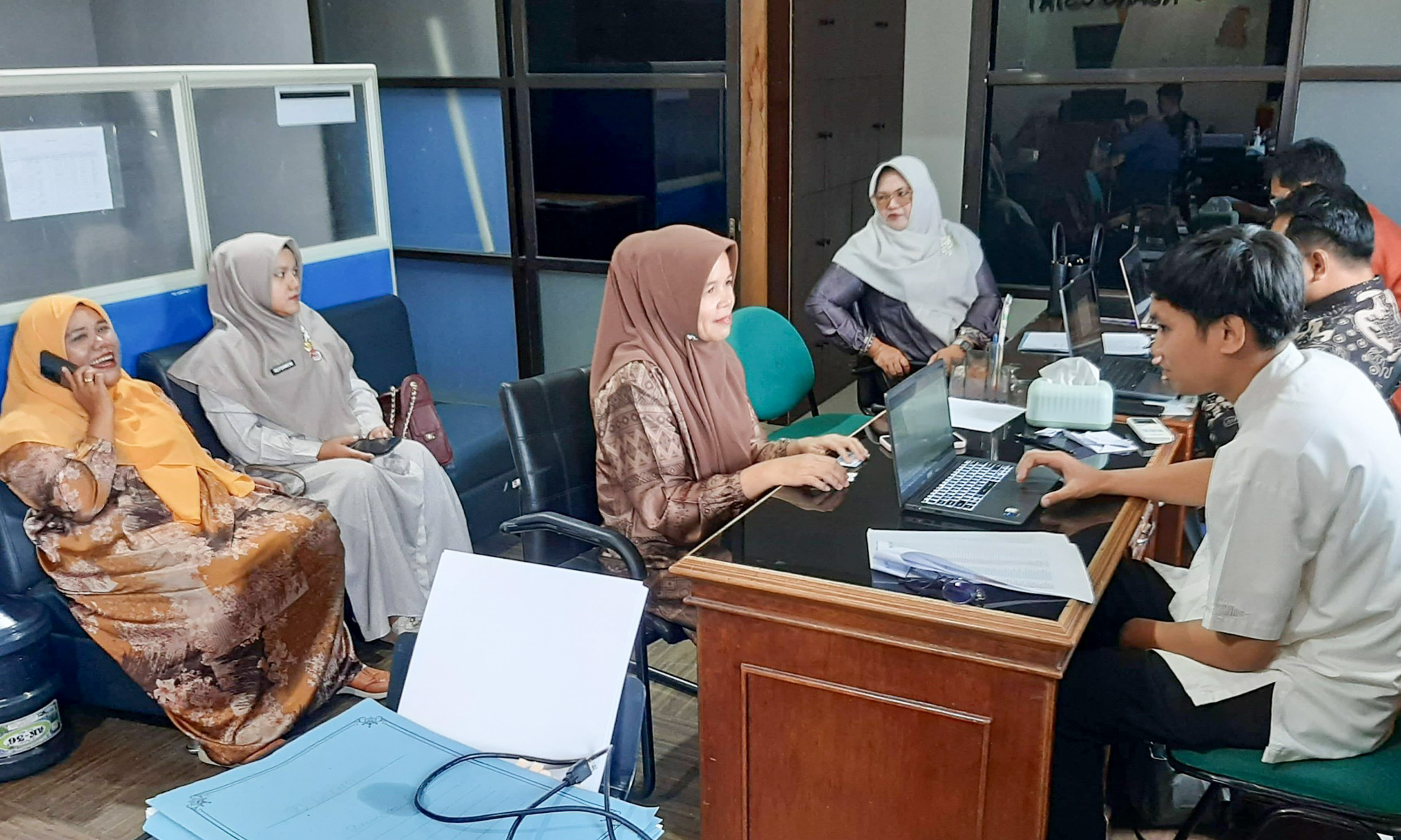 Kepala sekolah SD-SMP se-Padang aktivasi TTE di Diskominfo, percepat birokrasi digital dan tingkatkan keamanan dokumen resmi.