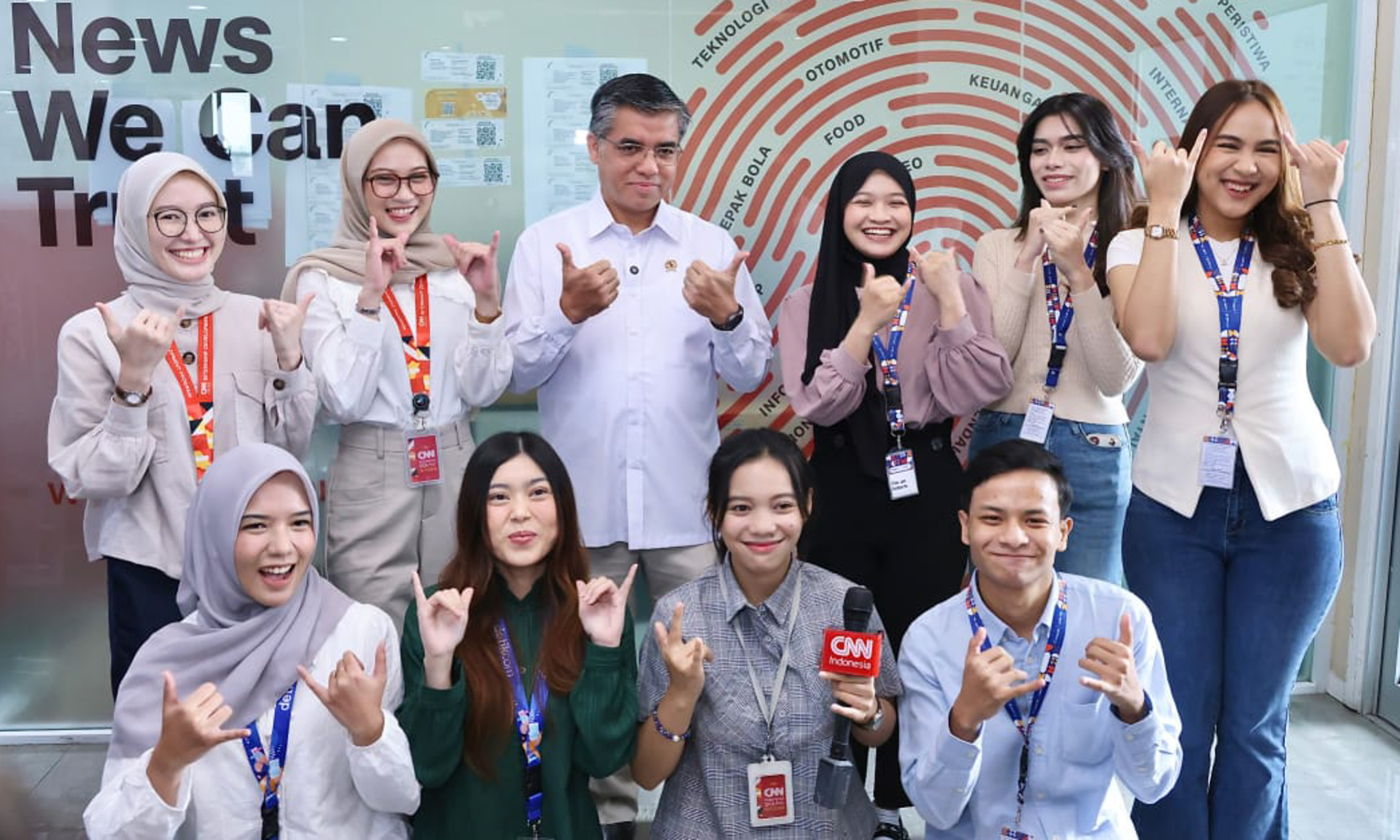Menaker Yassierli minta peserta Maganghub 2025 ikut uji kompetensi agar miliki dua sertifikat resmi termasuk dari BNSP.