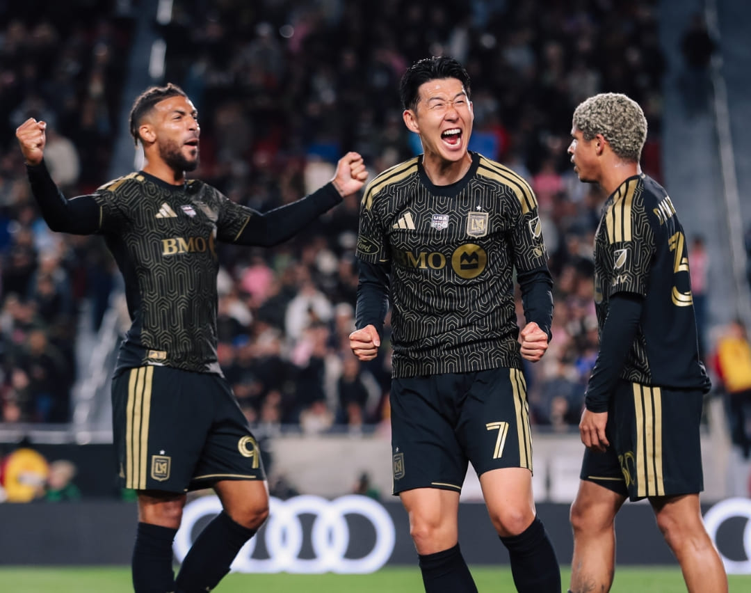 Son Heung-min tampil menentukan dengan satu assist dalam kemenangan 3&ndash;0 LAFC atas Inter Miami pada pertandingan pembuka MLS 2026.(Foto: X @LAFC)