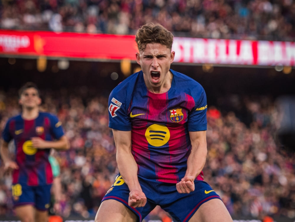 Ferm&iacute;n L&oacute;pez merayakan gol ketiga Barcelona dengan selebrasi setelah tembakannya masuk ke gawang Levante.(Foto: X @FCBarcelona)