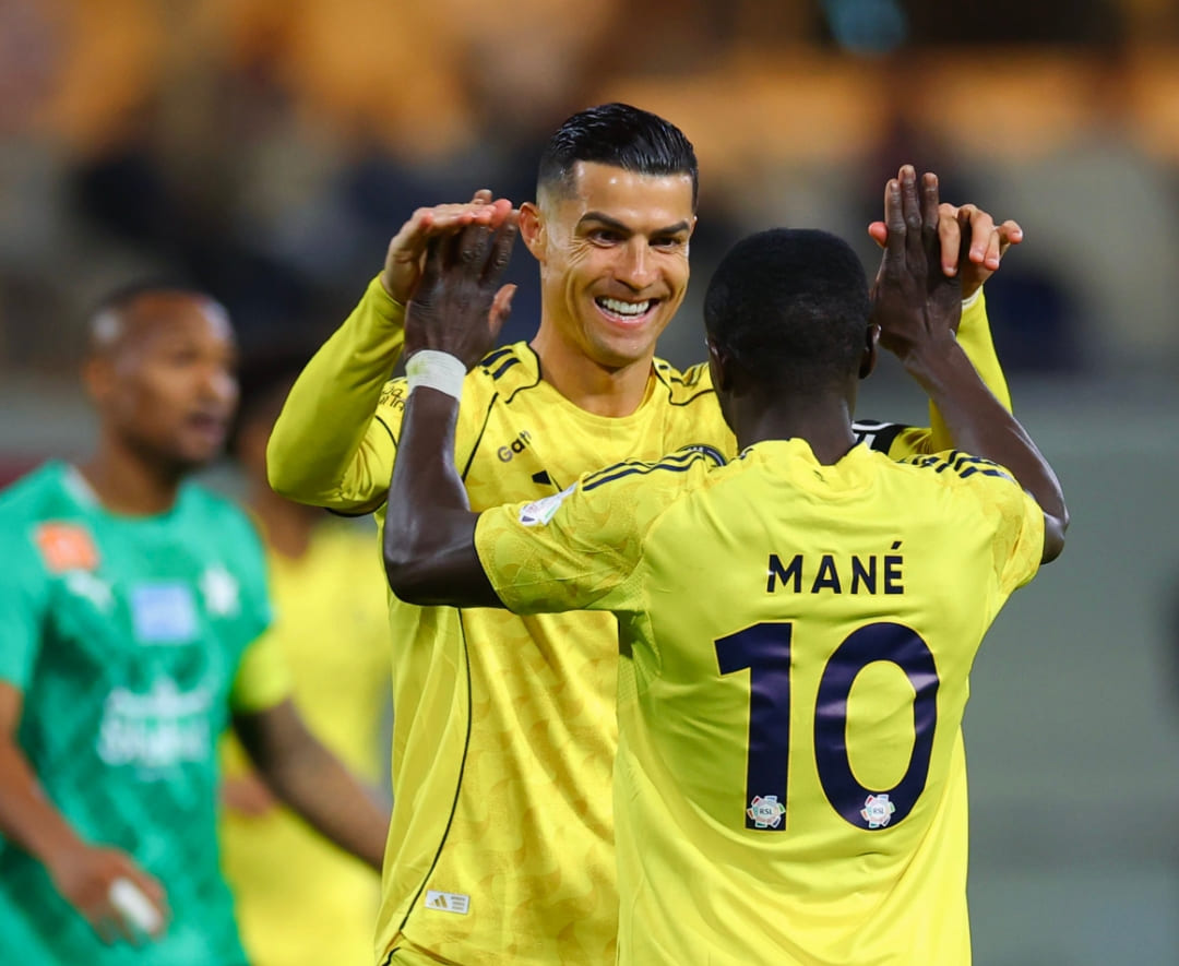 Ronaldo dan Mane rayakan gol, Al Nassr menang 5-0 atas Al Najma di Liga Saudi 2025/26. (Foto: X @alnassr)