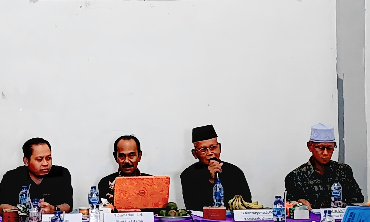 Dirkom PT BPR Swadaya Anak Nagari memimpin RUPS tahun buku 2025.