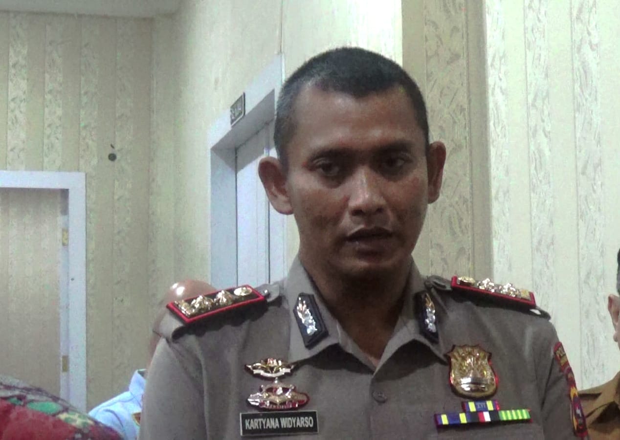 Kapolres Dharmasraya, AKBP Kartyana Widiyarso Wardoyo Putro.