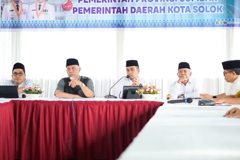 Pemerintah Provinsi Sumatera Barat (Pemprov Sumbar) menggelar rapat koordinasi bersama Pemerintah Kota Solok guna menyelaraskan program strategis pembangunan daerah.
