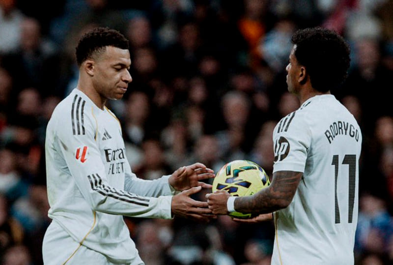 Kylian Mbappe dan Rodrygo saat memperkuat Real Madrid di pertandingan La Liga beberapa waktu lalu. (Foto: Dok. x.com/RodrygoGoes)