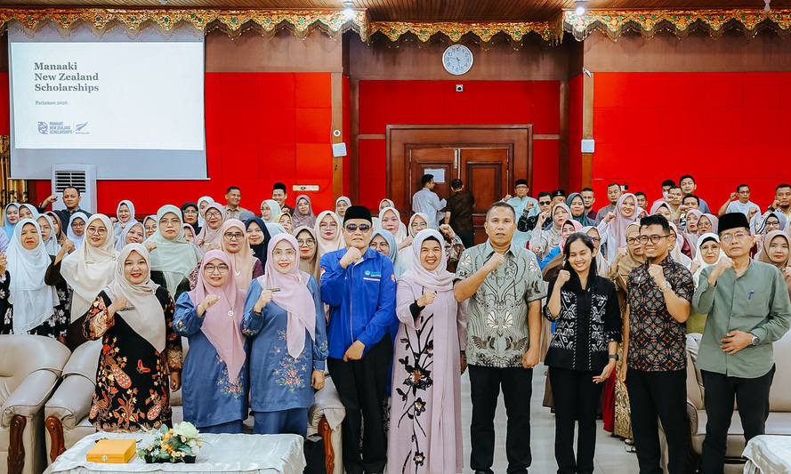 Pemko Pariaman buka akses Beasiswa Manaaki New Zealand 1&ndash;31 Maret 2026 bagi ASN dan mahasiswa untuk studi S2, S3, dan S1 tertentu.