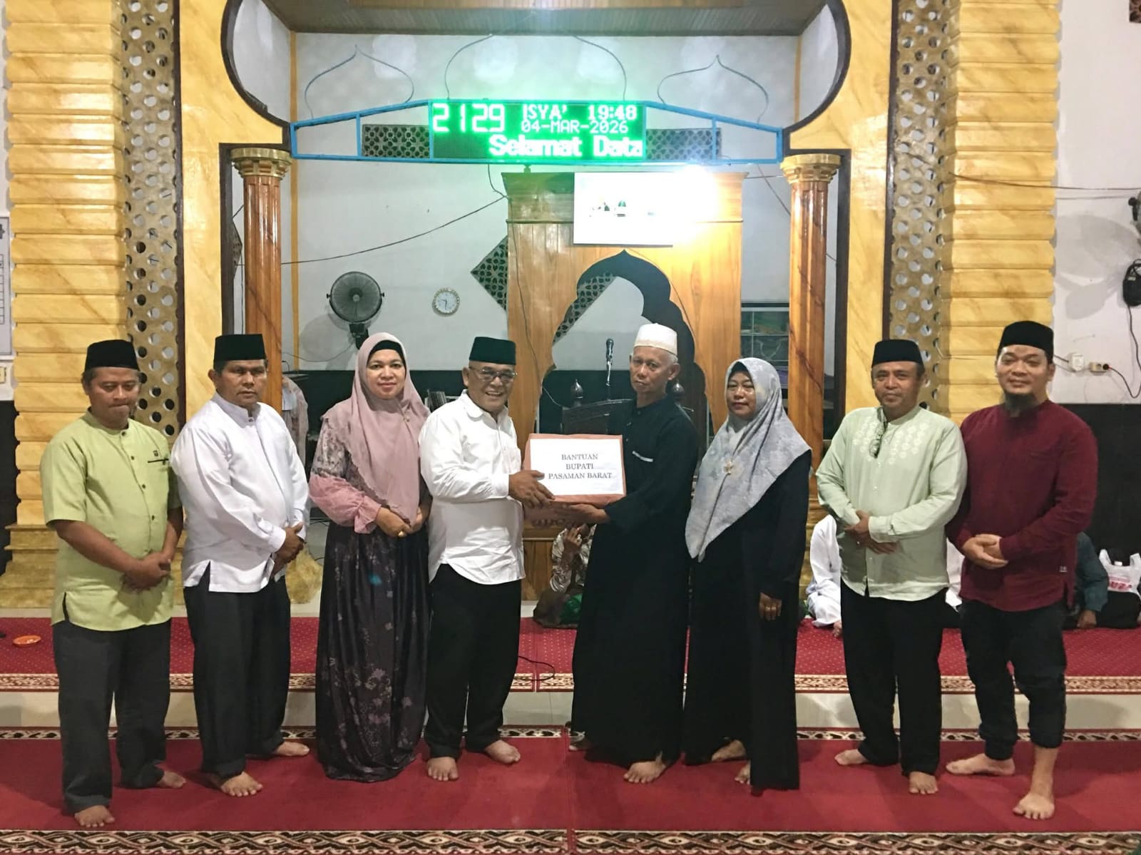 Pemkab Pasaman Barat bersama Forkopimda gelar Safari Ramadan di 9 masjid, salurkan hibah Rp15 juta per masjid dan serap aspirasi warga.