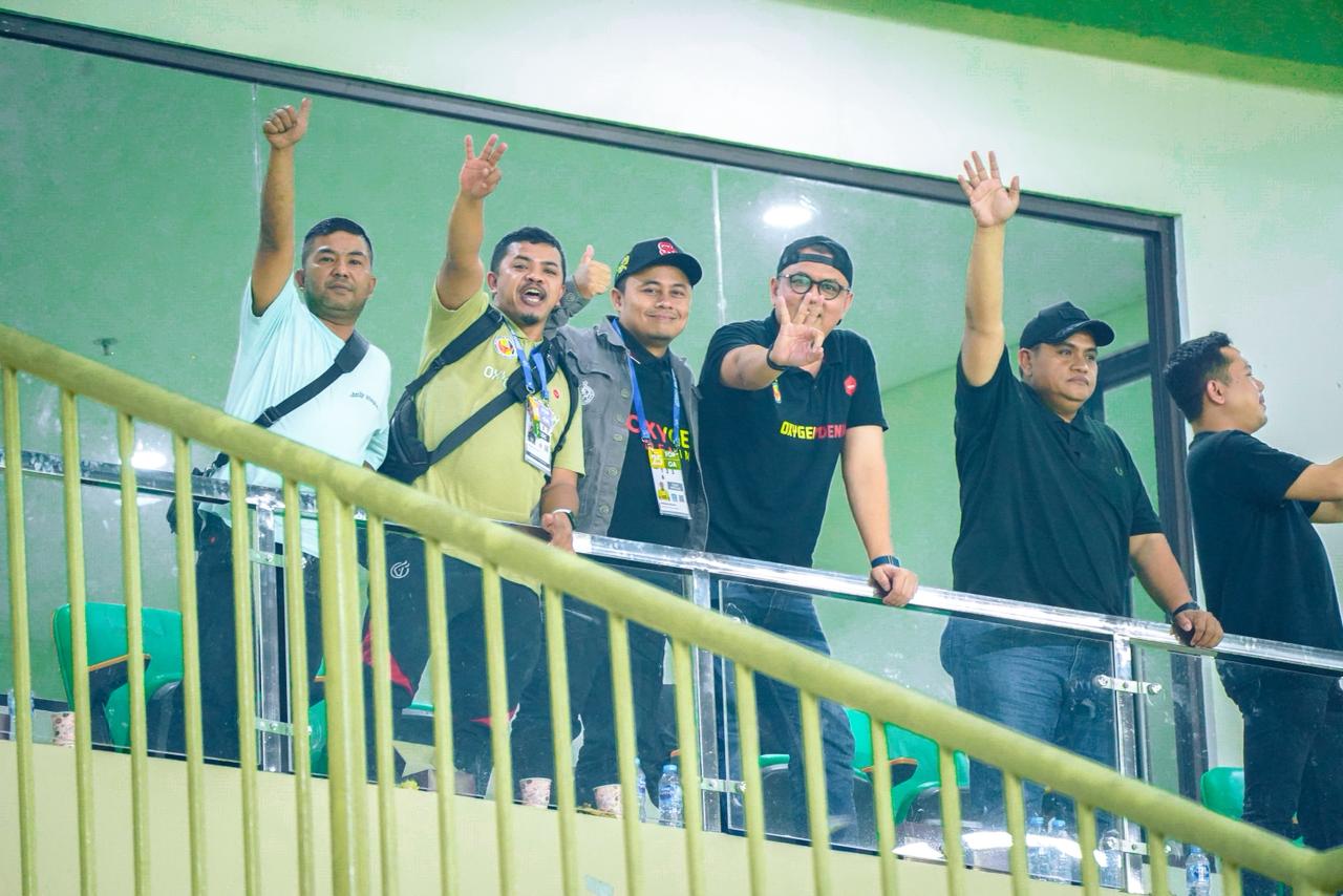Semen Padang FC menang 2-0 atas PSBS Biak di BRI Super League 2025/2026. Kemenangan ini dinilai menjadi momentum penting Kabau Sirah keluar dari tekanan degradasi.