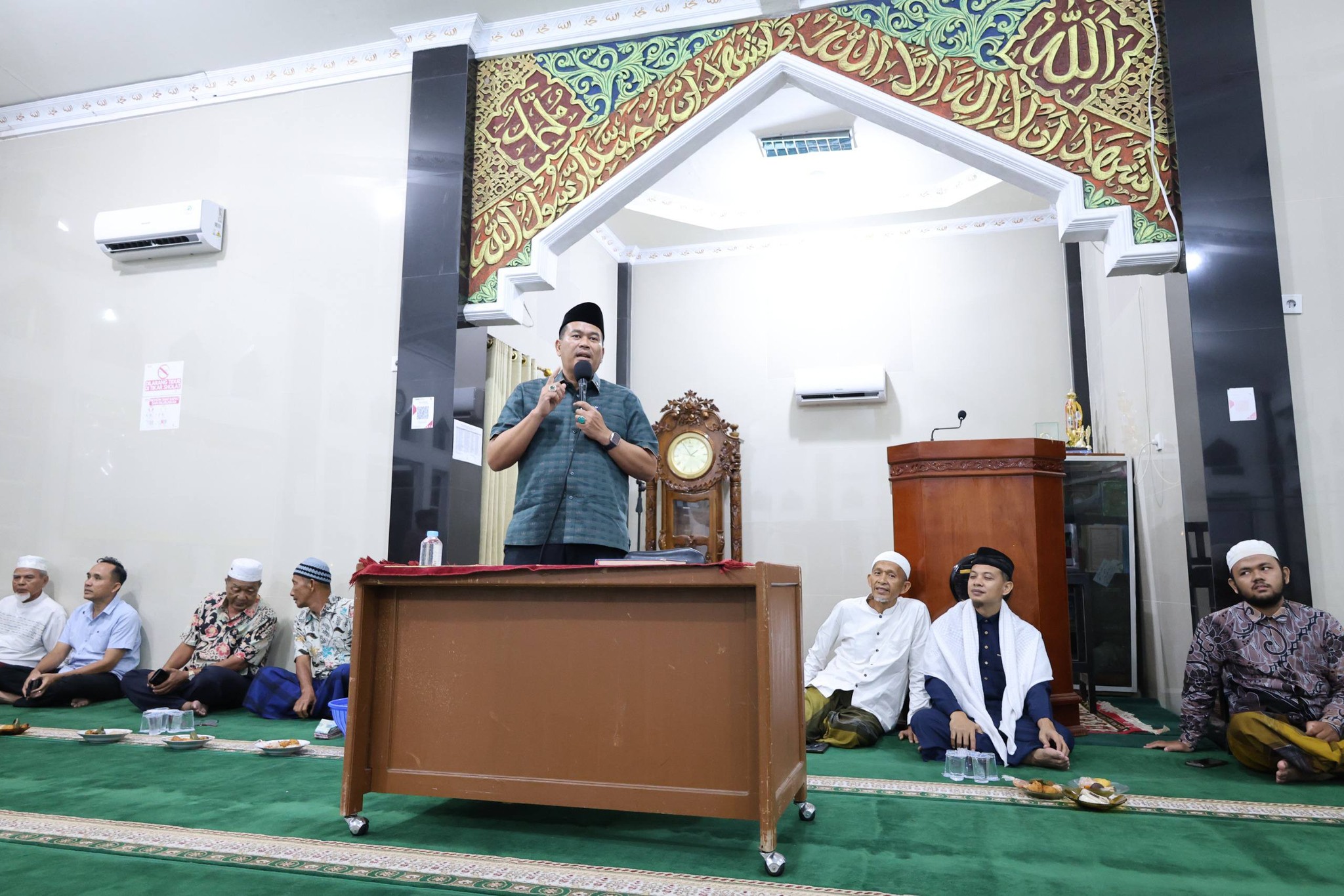 Wali Kota Pariaman Yota Balad tegaskan program Satu Rumah Satu Hafidz saat peringatan Nuzul Quran, fokus mencetak generasi Qurani di Kota Pariaman.