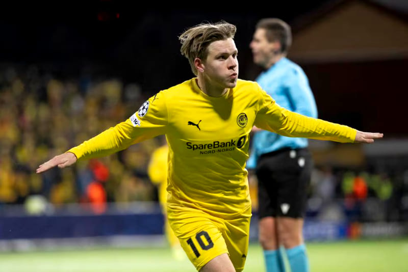 Jens Petter Hauge, salah satu pemain lokal Bod&oslash;, menjadi kunci kemenangan Bodo/Glimt melawan Inter Milan di Liga Champions 2025/26.(Foto:UEFA.com)