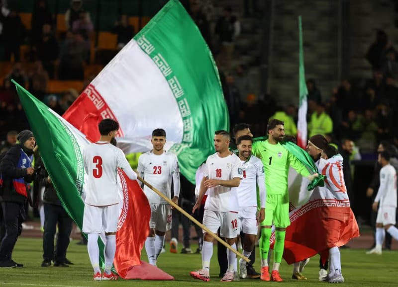 Timnas Iran lolos ke putaran final Piala Dunia 2026 setelah bermain imbang 2-2 kontra Uzbekistan di Azadi Stadium pada Maret 2025.(Foto: Dok. fifa.com)