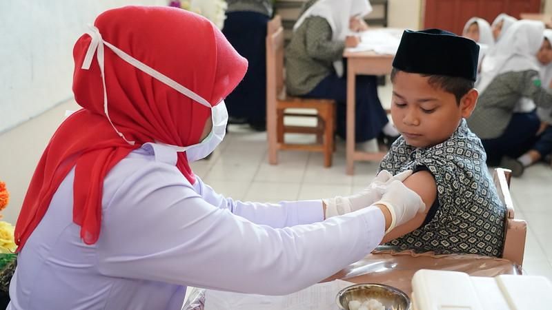Dinkes Kota Padang mencatat tujuh warga positif campak. Orangtua diminta segera imunisasi anak usia 9&ndash;59 bulan untuk mencegah penularan penyakit.