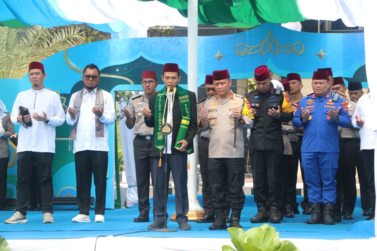 Ustadz Abdul Somad diangkat sebagai Penasihat Polda Sumbar pada 16 Maret 2026.