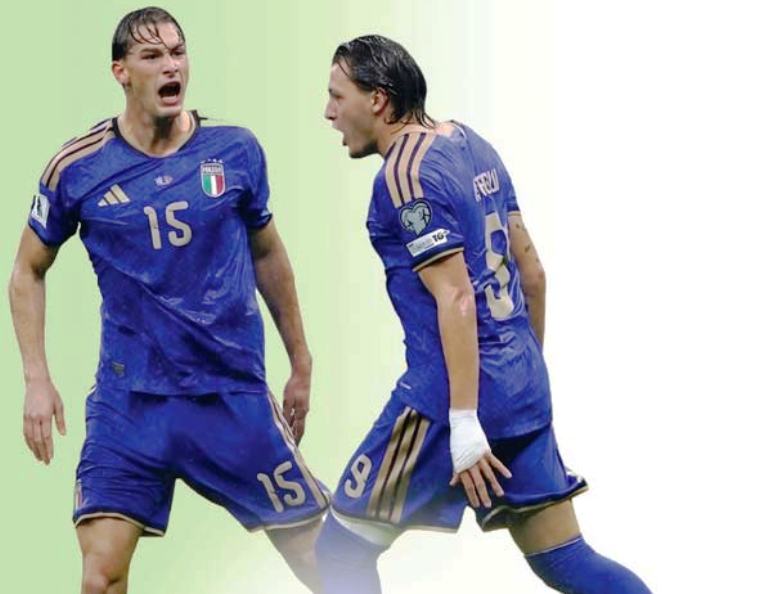 DUO NERAZZURRI: Striker Francesco Pio Esposito (kiri) dan Mateo Retegui siap membela Italia melawan Irlandia Utara dalam semifinal playoff kualifikasi Piala Dunia 2026 zona UEFA di New Balance Arena.