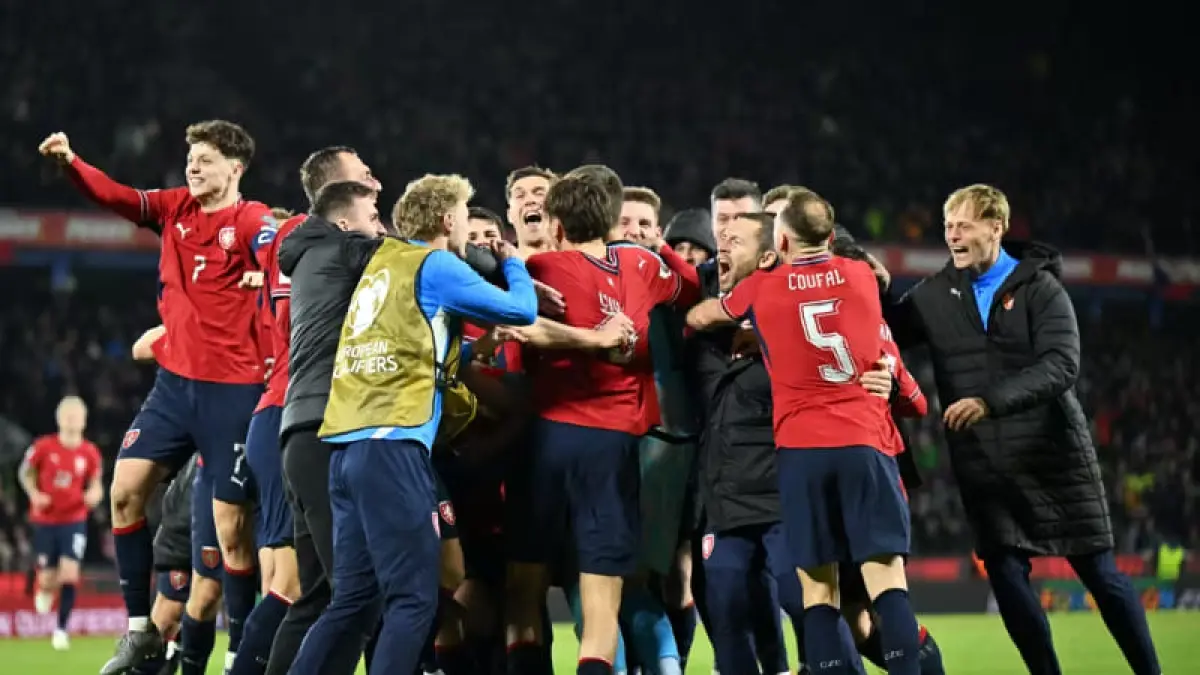 Ceko kembali ke Piala Dunia setelah absen selama 20 tahun, berkat Michal Sadilek yang berhasil menentukan hasil adu penalti yang menegangkan melawan Denmark. (Foto: fifa.com)