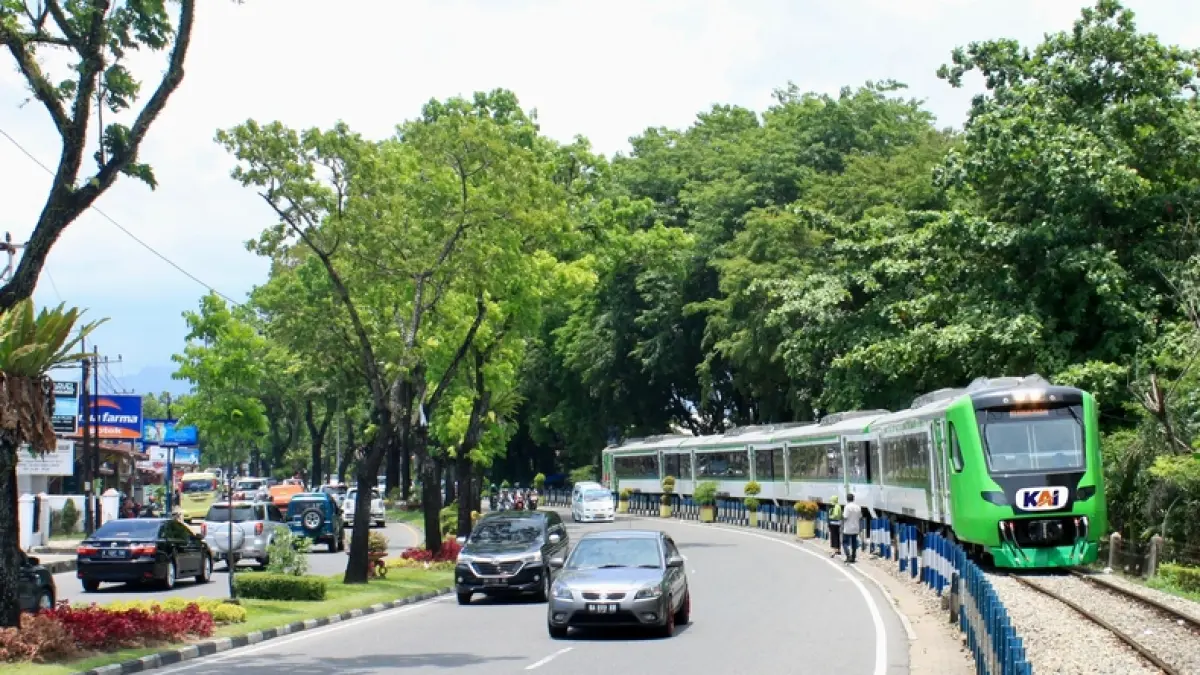 Libur Paskah 2026, KAI Sumbar sediakan 23.376 kursi kereta api lokal. Cek jadwal perjalanan, tarif tiket, dan rute layanan selama 3–5 April.