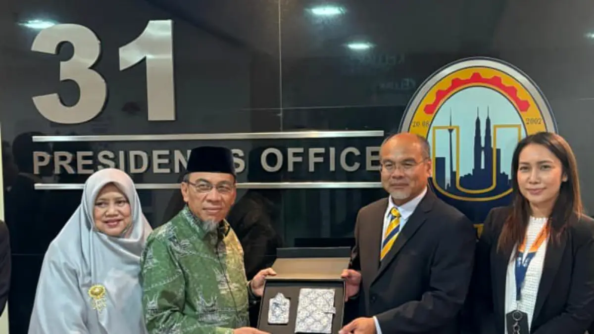 Wakil Wali Kota Padang Maigus Nasir usai pertemuan dengan jajaran pimpinan Universiti Kuala Lumpur, membahas peluang kerja sama pendidikan dan program beasiswa internasional bagi pelajar Kota Padang.(Foto: Prokopim)