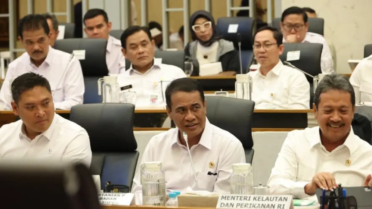 Mentan Andi Amran Sulaiman dalam Rapat Terbatas dan RDP dengan Komisi VI DPR RI.(Foto: Humas)