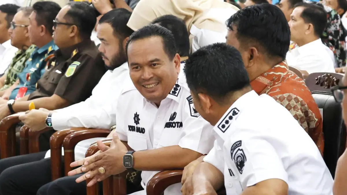 MUSRENBANG: Wali Kota Pariaman Yota Balad menghadiri
Musrenbang RKPD Provinsi Sumbar 2027 di Auditorium Gubernur
Sumbar, Rabu (8/4).(DOK DISKOMINFO PARIAMAN)