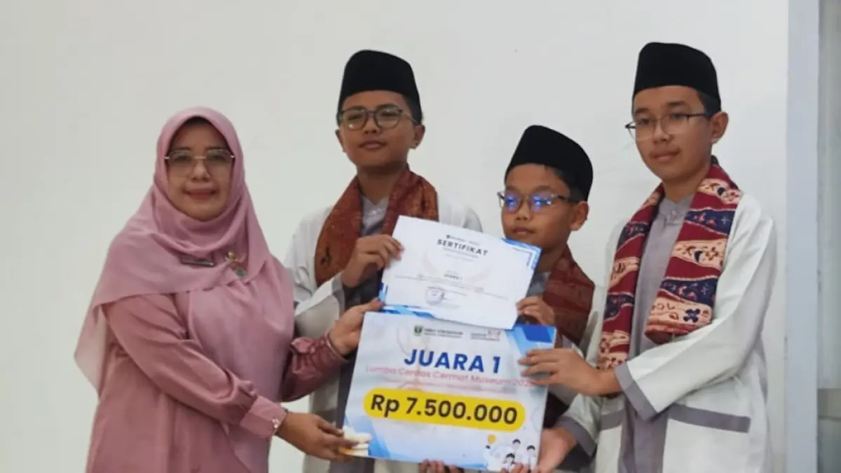 LCCM 2026 tingkat SMP Provinsi Sumatera Barat sukses digelar Museum Adityawarman dengan antusias tinggi dari 44 sekolah, Jumat (10/4/2026). (Randi/Padeks)