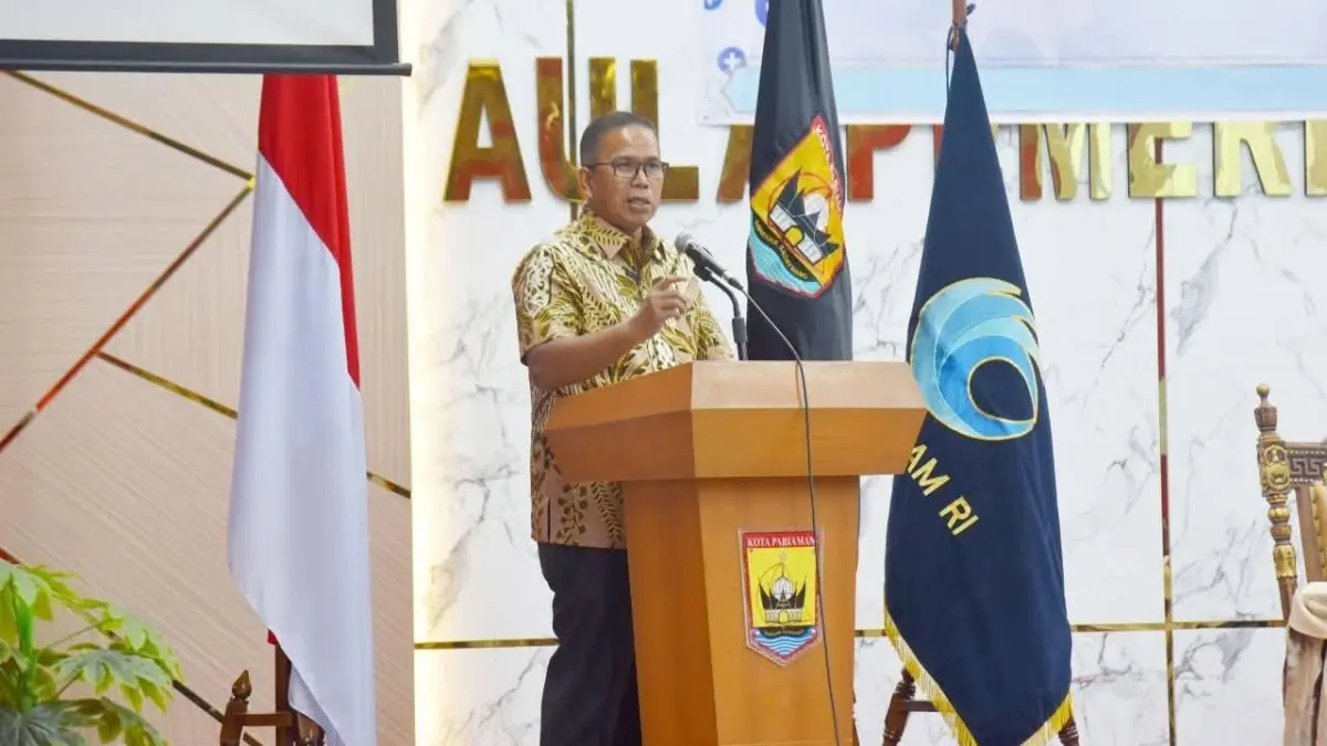 Wakil Wali Kota Pariaman Mulyadi memberikan sambutan dalam acara “Penguatan Kapasitas HAM bagi ASN di Lingkungan Dinas Kesehatan Kota Pariaman, Kamis (9/4). (DOK DISKOMINFO PARIAMAN)