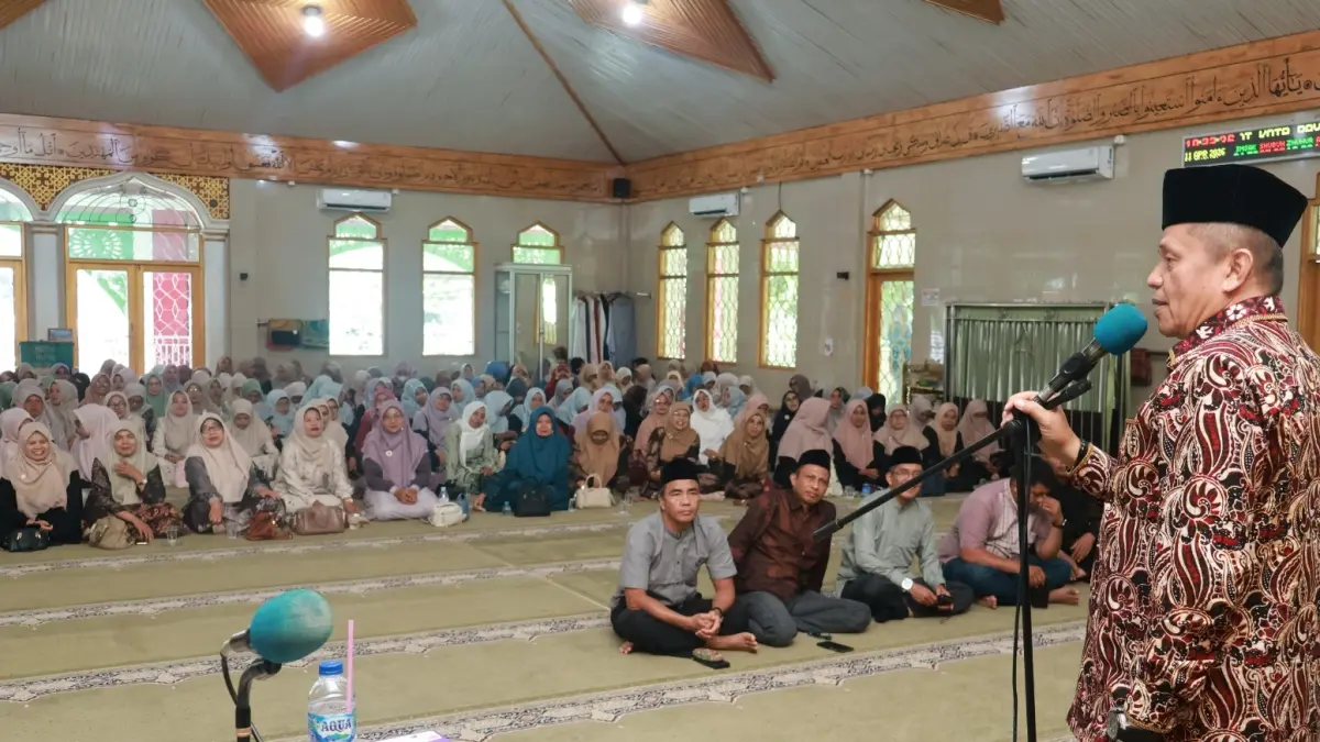 Ratusan guru Payakumbuh hadiri Tablig Akbar PGRI 1447 H, perkuat silaturahmi, hadirkan tausiyah dan dukungan pemerintah bagi peningkatan kualitas pendidik.