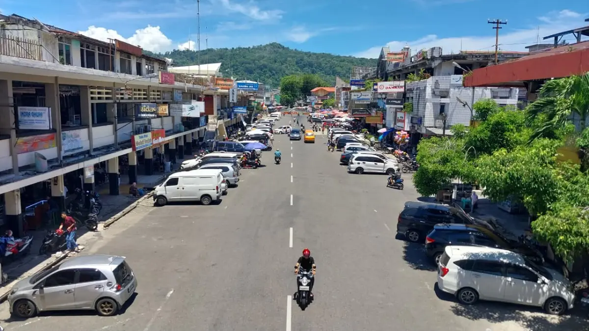 Kondisi Pasar Raya Padang terkini yang lebih tertata rapi. (MENGKI/PADEK)
