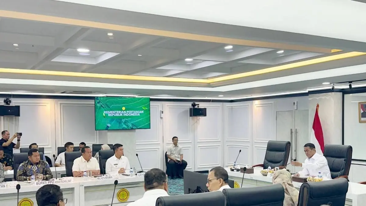 Wali Kota Yota Balad audiensi dengan Menteri Pertanian Andi Amran di Kantor Pusat Kementerian Pertanian, Jakarta, Rabu, (15/4/2026).