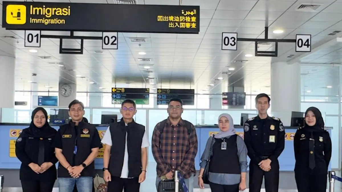 Imigrasi Padang deportasi WN Malaysia overstay sejak September 2025 melalui BIM dan usulkan penangkalan sesuai UU Keimigrasian.