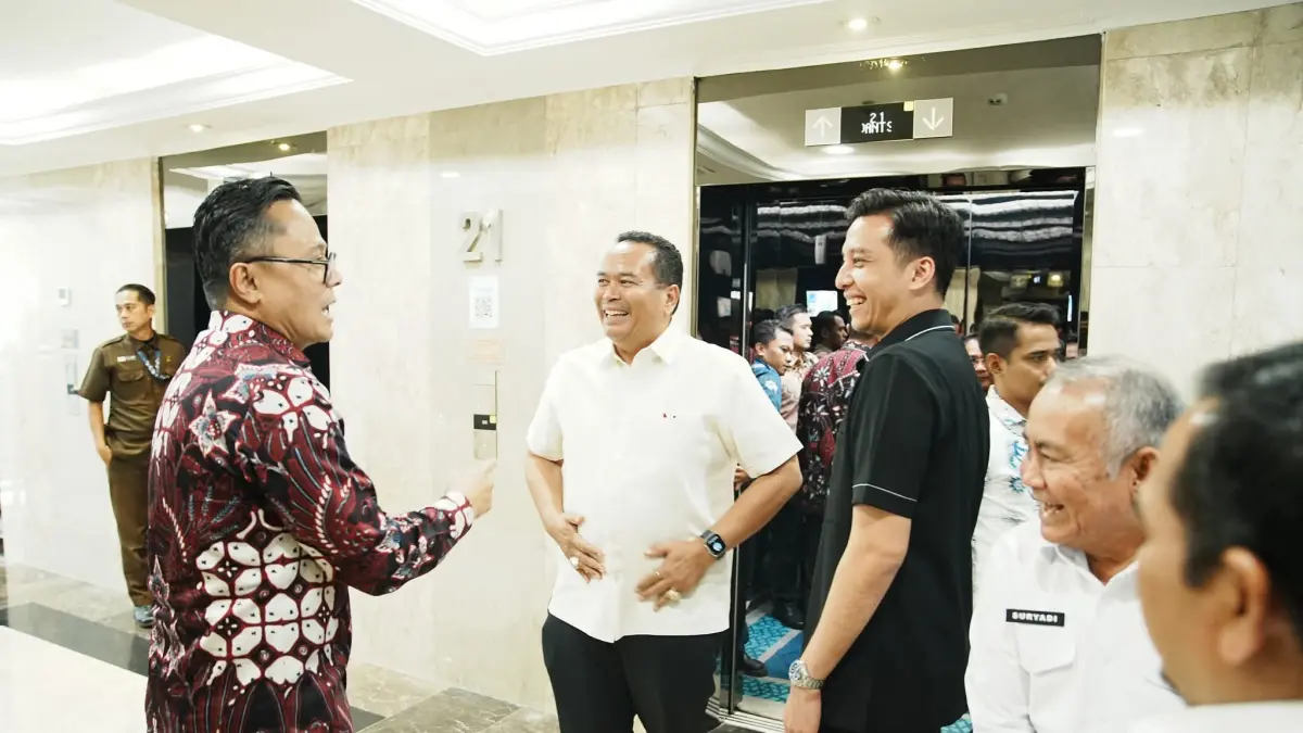 Yota Balad hadiri rakor BP BUMN di Jakarta bahas percepatan investasi, hilirisasi, dan infrastruktur untuk dorong ekonomi Sumbar.