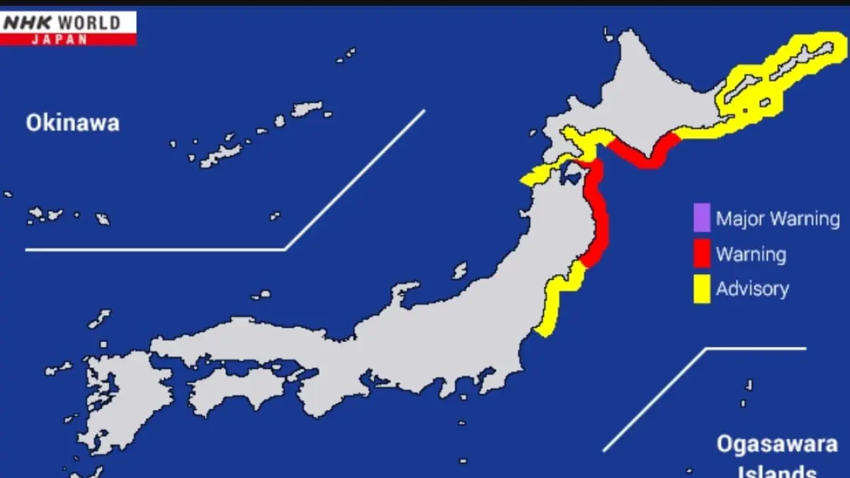 Layar siaran NHK menampilkan peringatan tsunami setelah gempa M7,5 yang mengguncang lepas pantai Iwate, Jepang, dengan imbauan evakuasi warga.(Foto: NHK)
