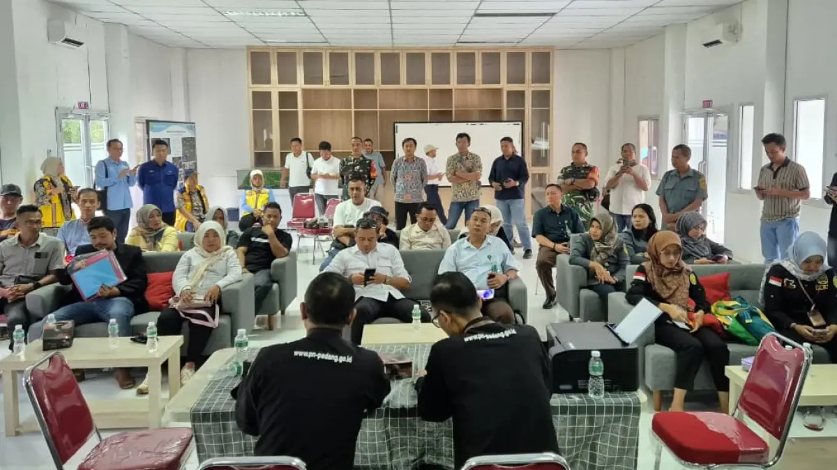 Flyover Sitinjau Lauik, pembebasan lahan Padang, sengketa tanah Lubuk Kilangan, proyek infrastruktur Sumbar,