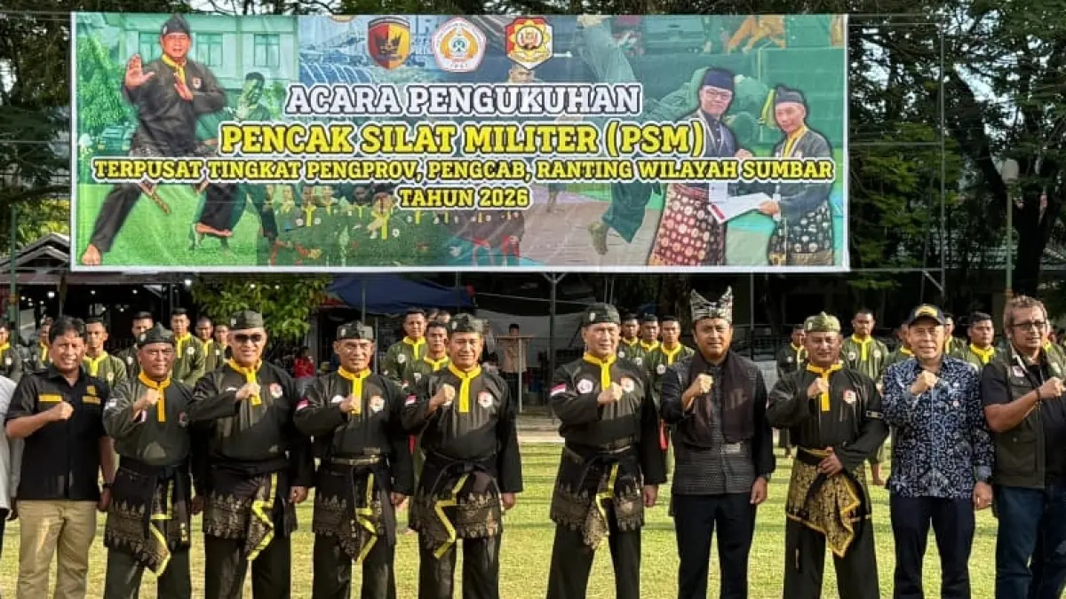 Pangdam XX/Tuanku Imam Bonjol resmikan pencak silat militer, perkuat bela diri prajurit sekaligus dorong sinergi olahraga di Sumbar.