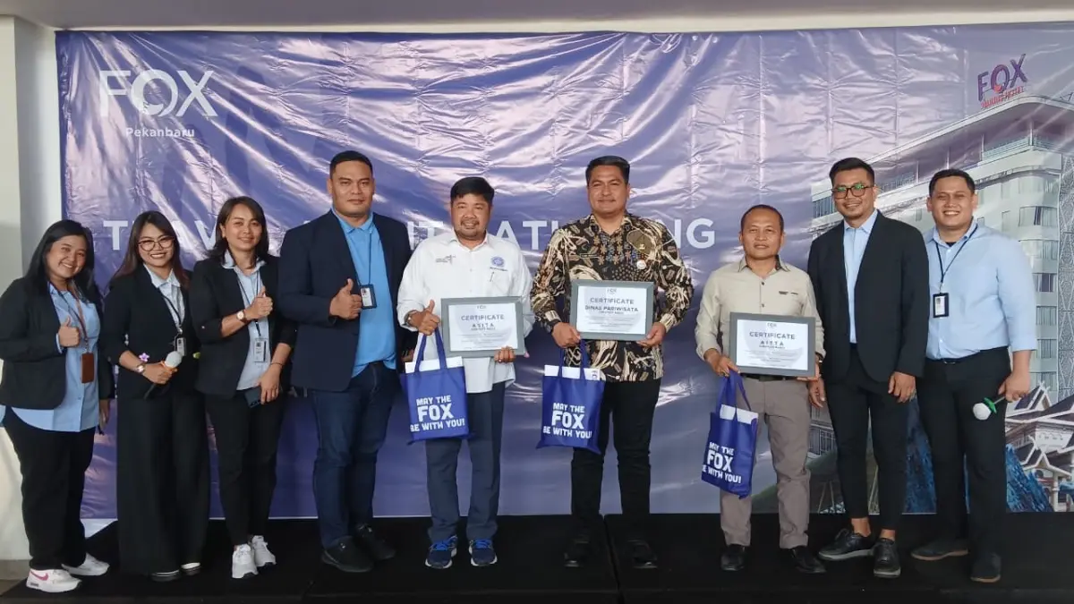 Suasana Travel Agent Gathering FOX Hotel Pekanbaru bersama agen perjalanan di kota Padang Perkuat Sinergritas Pengembangan Sektor Pariwisata.(suyudi/padek)