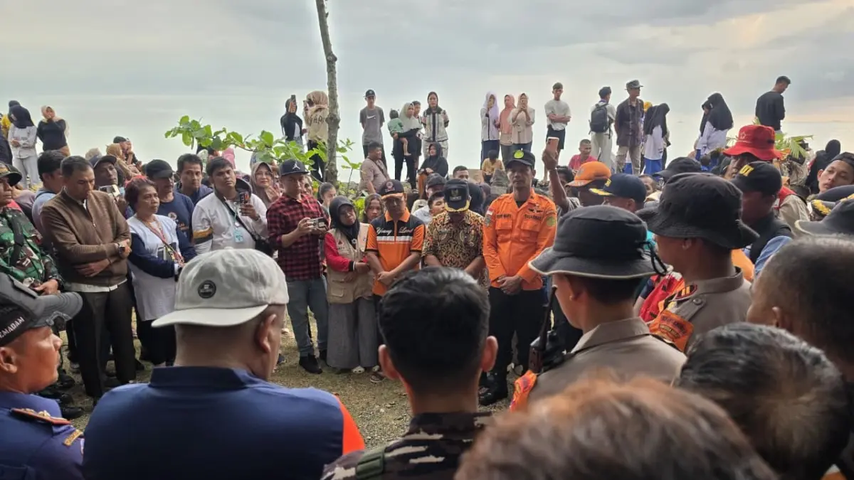 Pencarian dihentikan pada hari ke tujuh bagi dua bocah hanyut terseret arus di Pantai Ulakkarang, Kota Padang, Jumat (24/4/2026). (Kantor SAR Kelas A Padang)