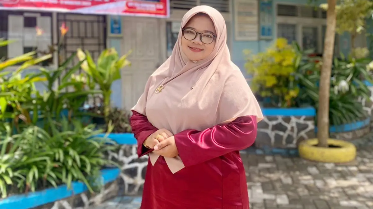 Sry Eka Handayani, M.Pd
