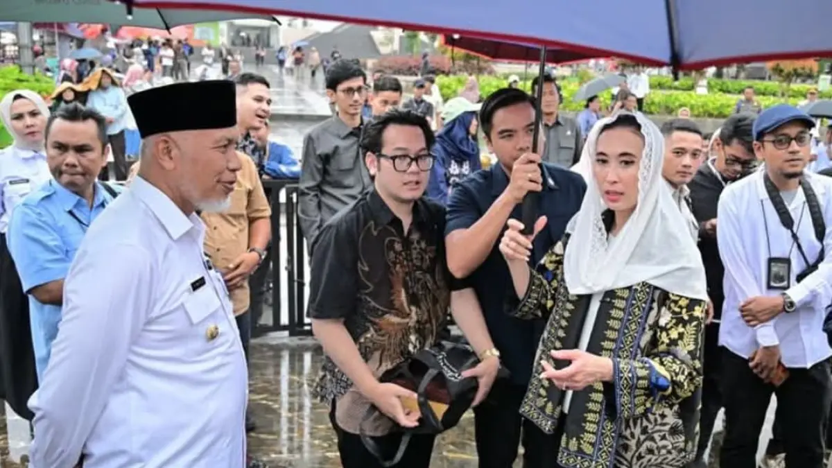 Menteri Pariwisata RI Widiyanti Putri Wardhana didampingi Gubernur Mahyeldi melakukan kunjungan kerja ke Bukittinggi, Sumatera Barat, Rabu (29/4/2026).(Foto: Adpim)