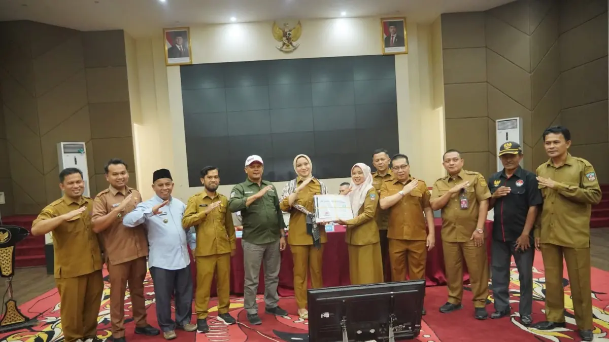 Pemerintah Kabupaten Dharmasraya terus memperkuat pengelolaan Pajak Bumi dan Bangunan Perdesaan dan Perkotaan (PBB-P2) sebagai salah satu sumber utama Pendapatan Asli Daerah (PAD). (DOKUMENTASI PEMKAB DHARMASRAYA)