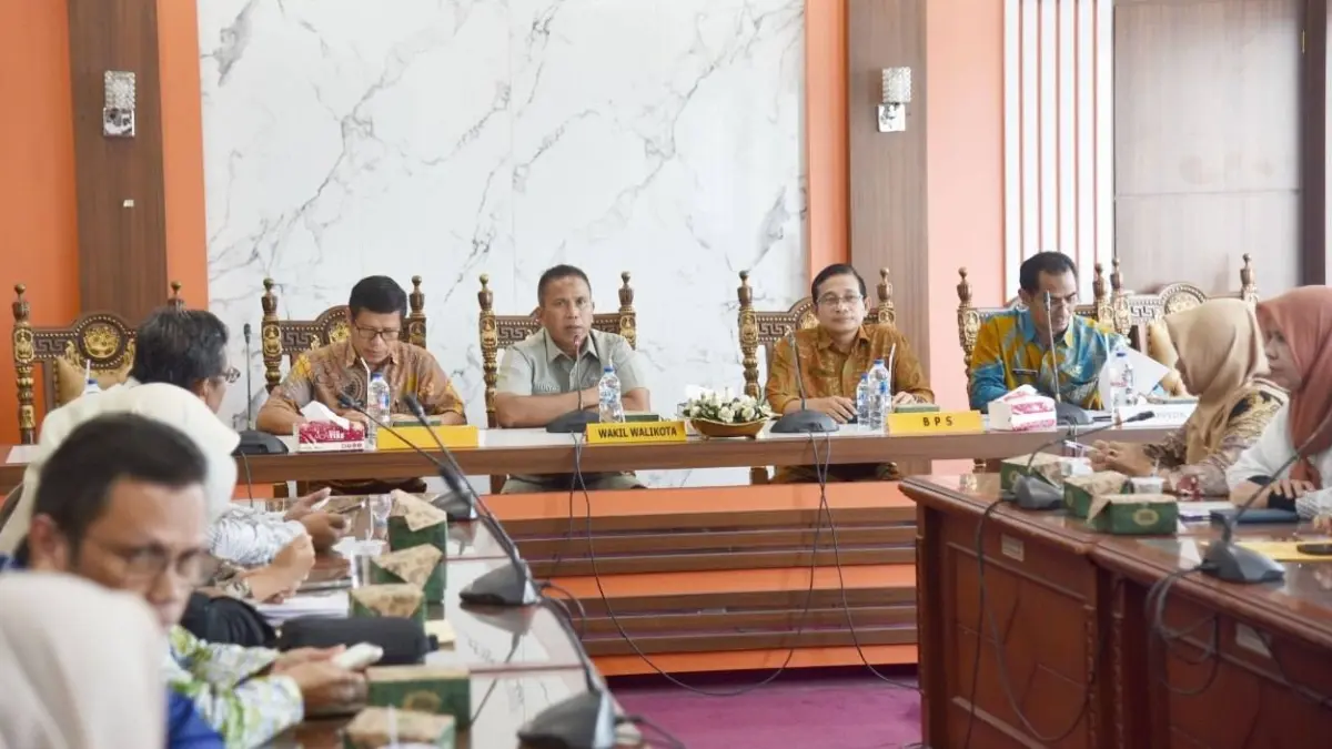 Pariaman perkuat Satu Data 2026, OPD diminta sinkron dengan BPS untuk hasilkan data akurat dan dukung pembangunan daerah.